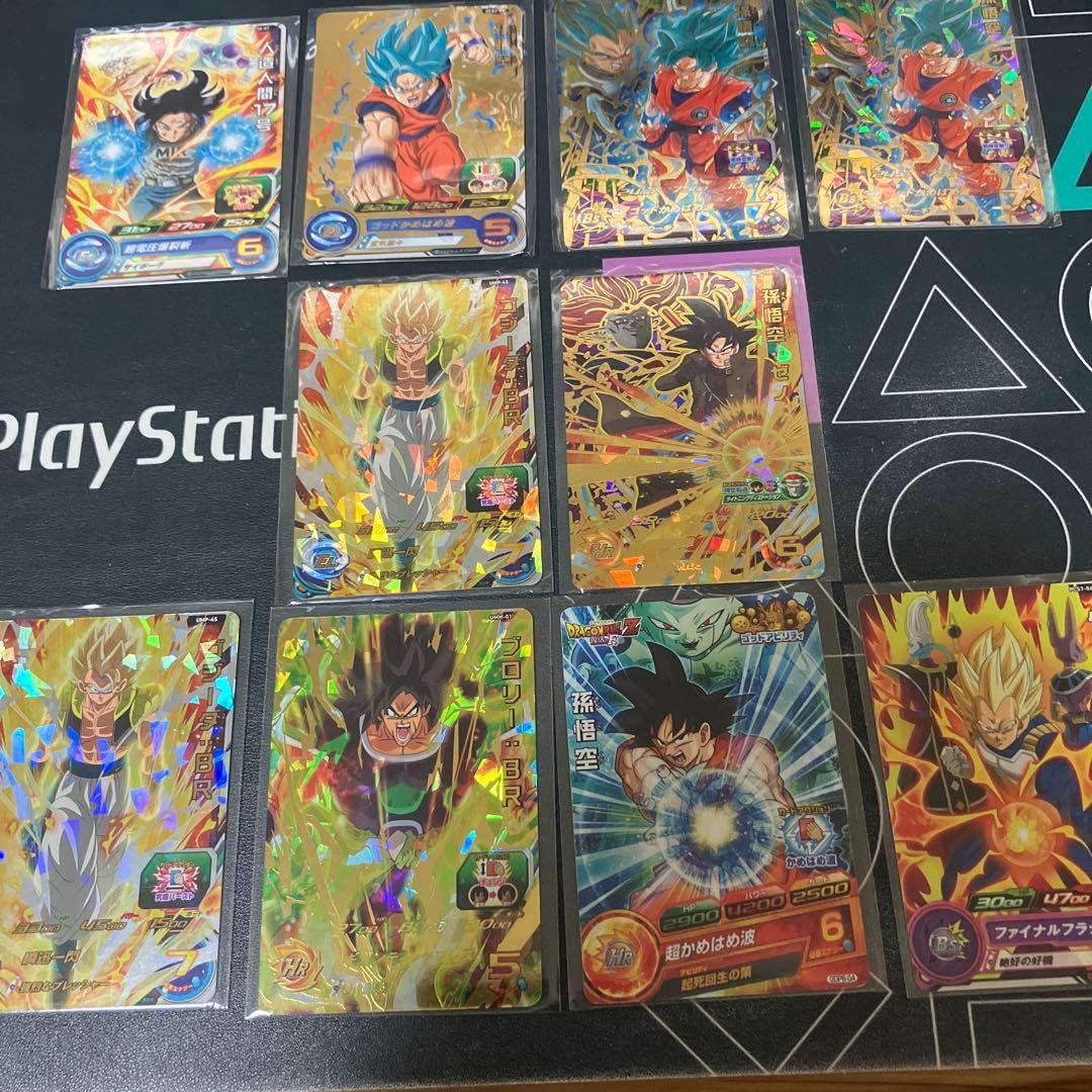 ⭐️ドラゴンボールカード⭐️78枚⭐️ケース付き。