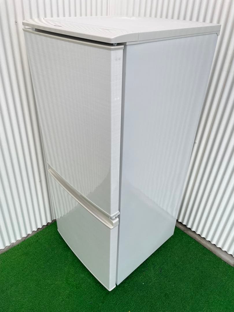 820 シャープ 左右付け替え可能ドア 2ドア冷蔵庫 一人暮らし 単身 ホワイト