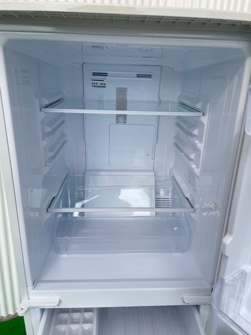 820 シャープ 左右付け替え可能ドア 2ドア冷蔵庫 一人暮らし 単身 ホワイト