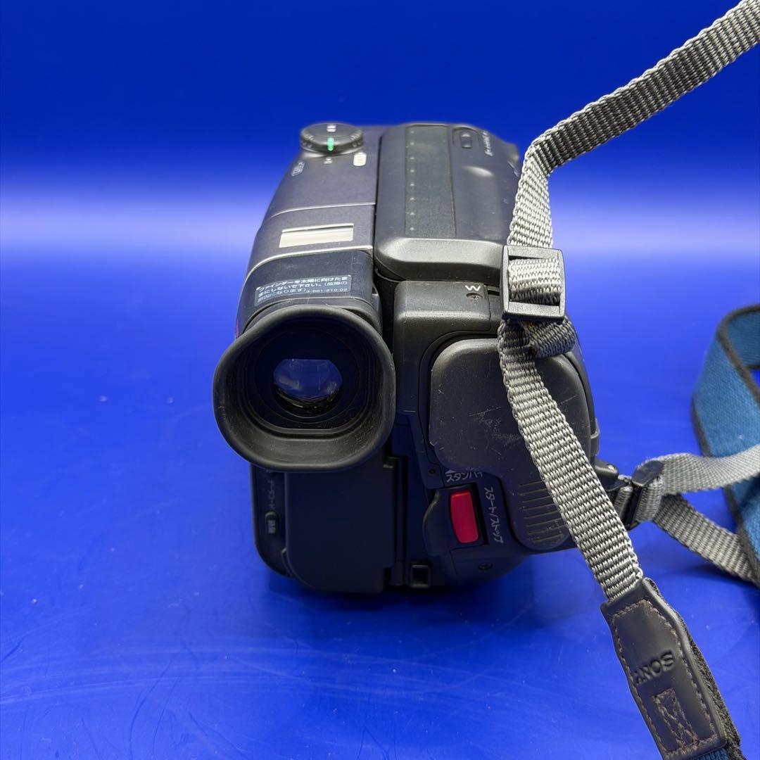 ソニーハンディカム 8ミリビデオカメラ Hi8 CCD-TR11 通電確認済み