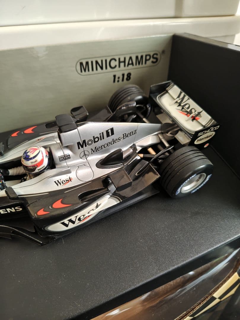 マクラーレン・メルセデスMP4/19 キミ・ライコネン　タバコ仕様