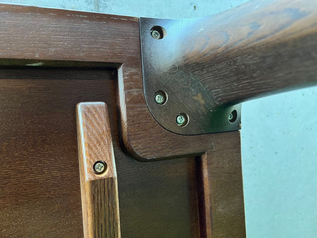 カリモク 60 家具　ダークブラウン 木製 ダイニングテーブル　4人用