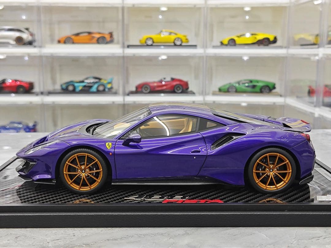 入手困難 BBR モデル 1/18 フェラーリ 488 ピスタ 限定30台