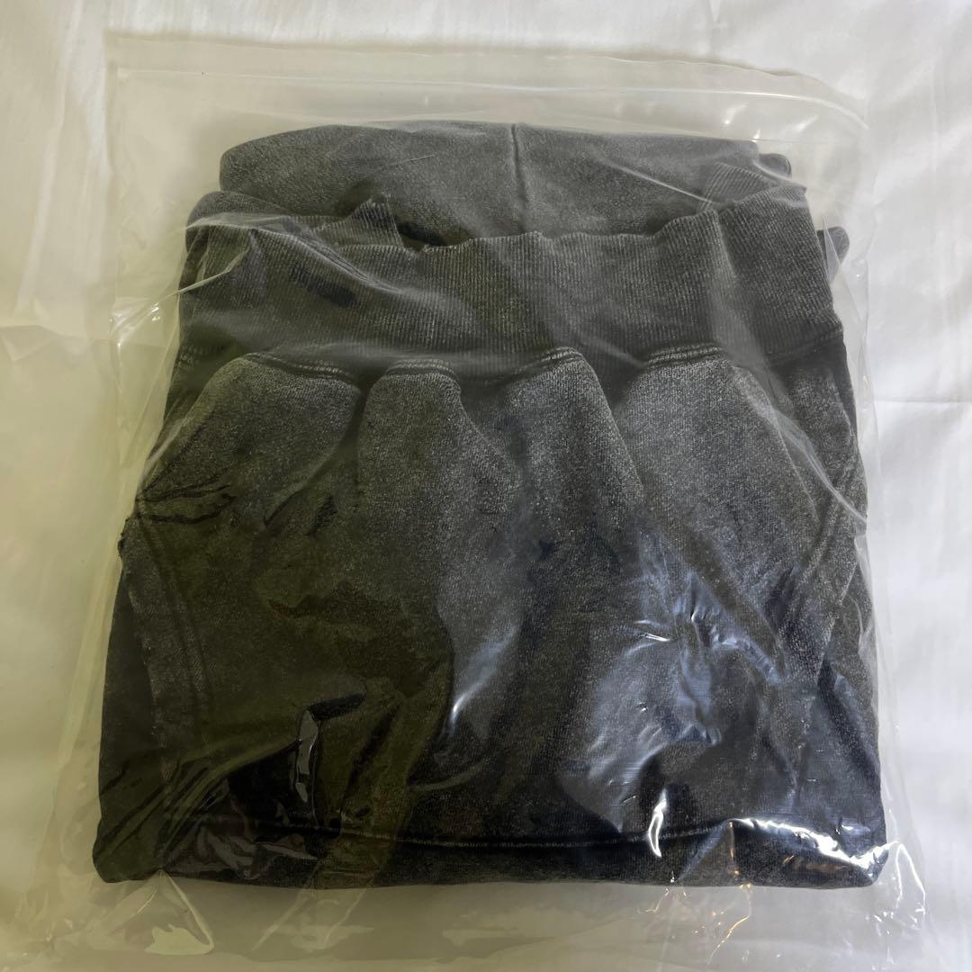 希少】BABYMONSTER【HELLO MONSTER】スウェット※Lセット - メルカリ