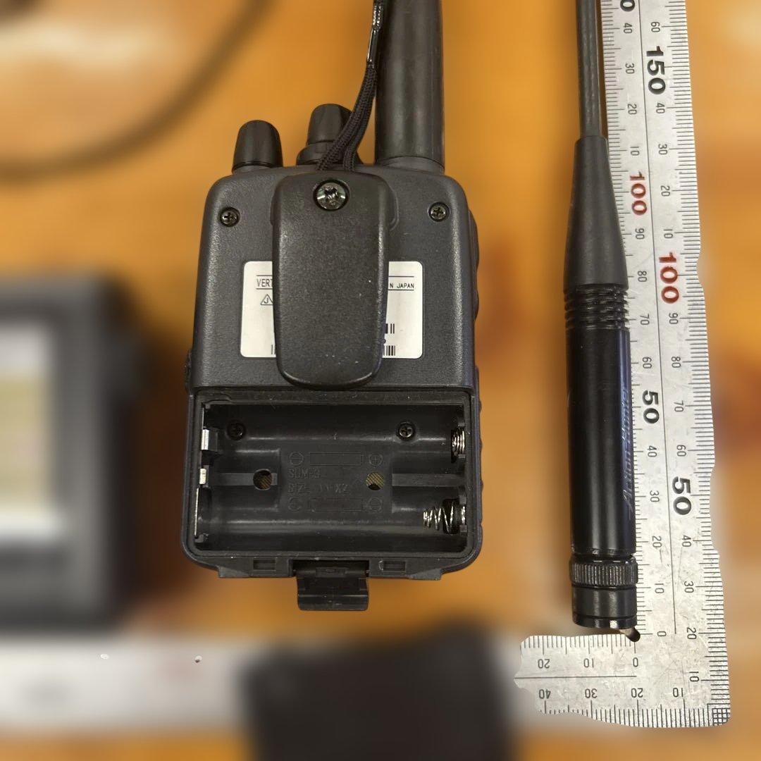 YAESU VR-120 広帯域ハンディ受信機 スタンダード エアバンド