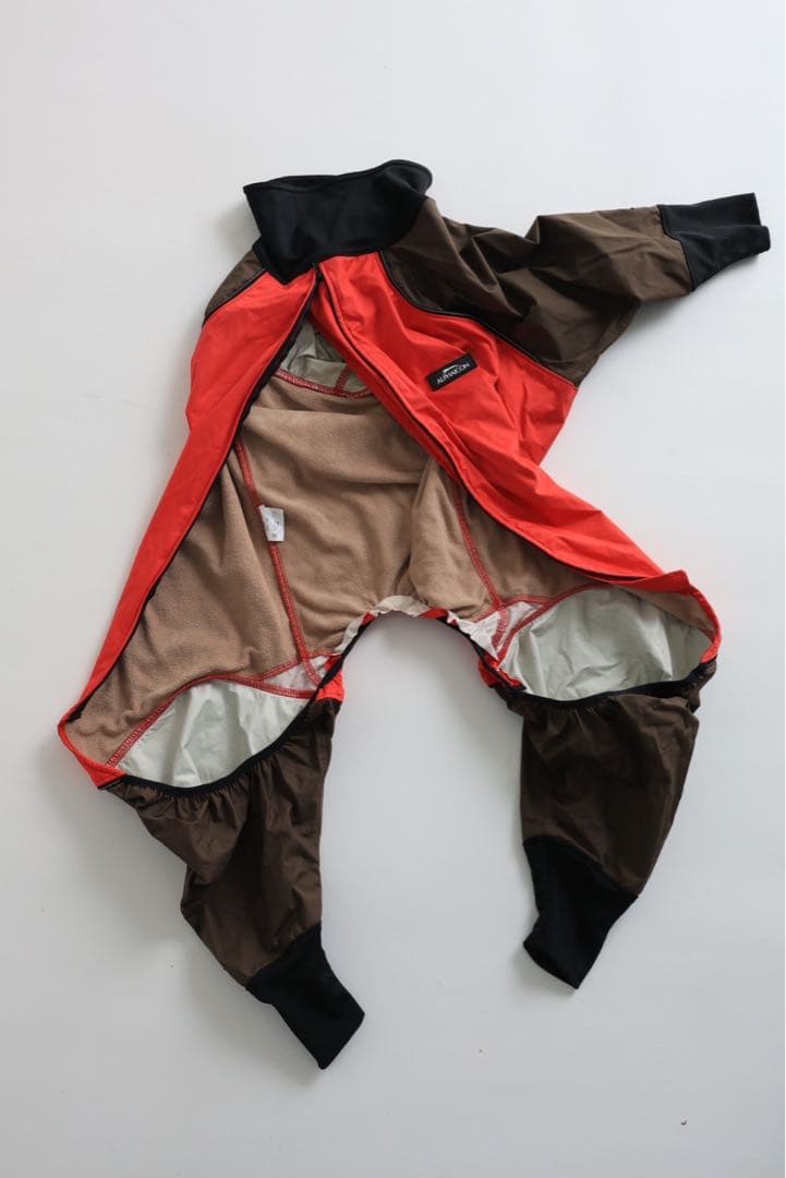 アルファアイコンスノードッグガードXL 赤/茶