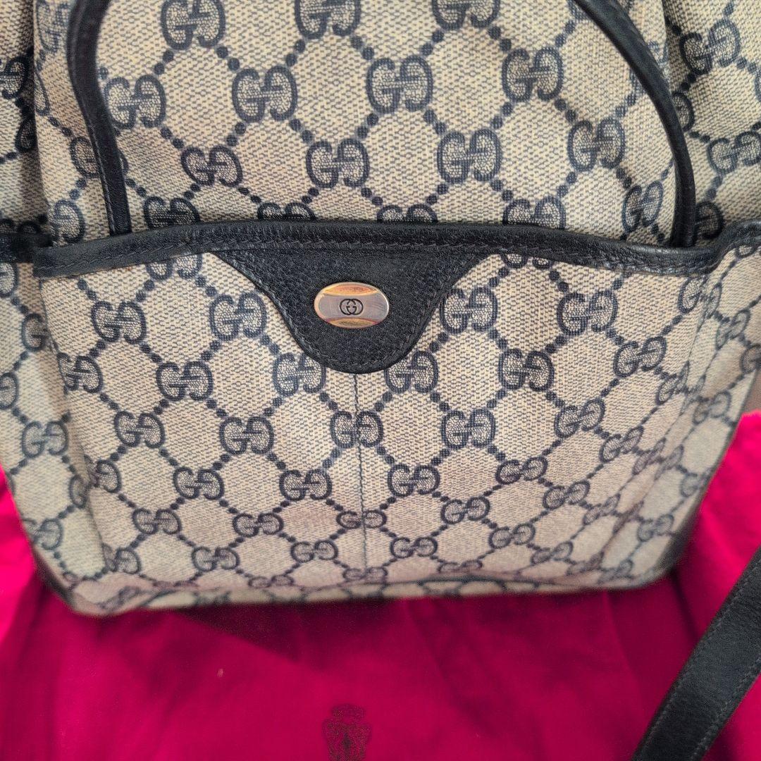GUCCI　イタリア製　ＧＧ柄 ショルダーバッグ 保存袋付き