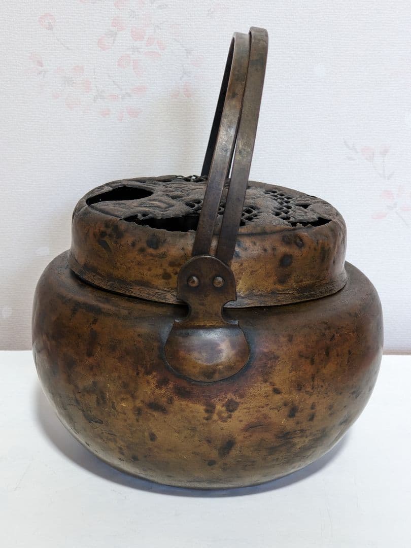 ♦江戸時代中期頃 兎文 透かし彫り 手炉 手焙りコレクション 骨董品アンティーク