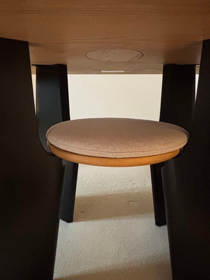 ディノス　猫　ダイニングテーブル　天然木　無垢材　手作り　家具