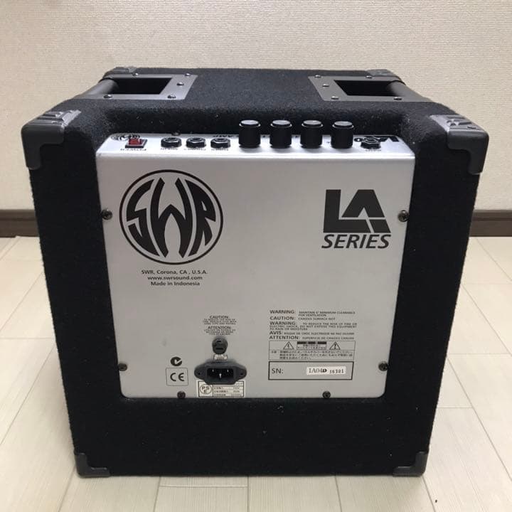 値下げ）【ベースアンプ】SWR LA10 35w 生産終了品 SWR LA10 35W