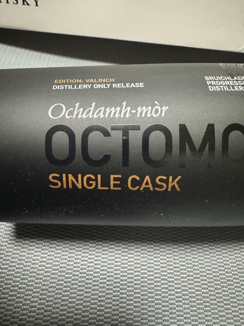 ブルックラディ オクトモア 蒸留所限定 シングルカスク - メルカリ