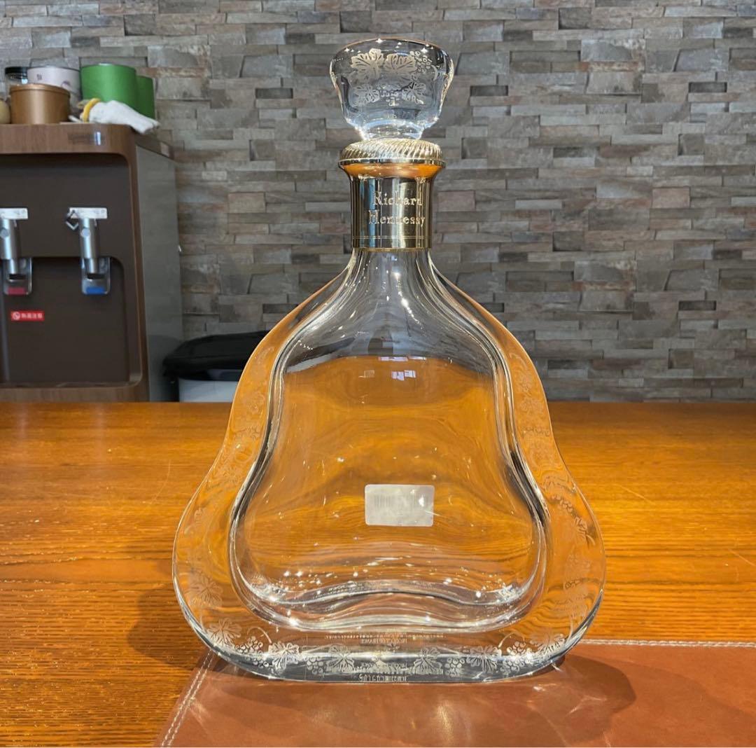 ヘネシー リシャール バカラ ボトル 空瓶