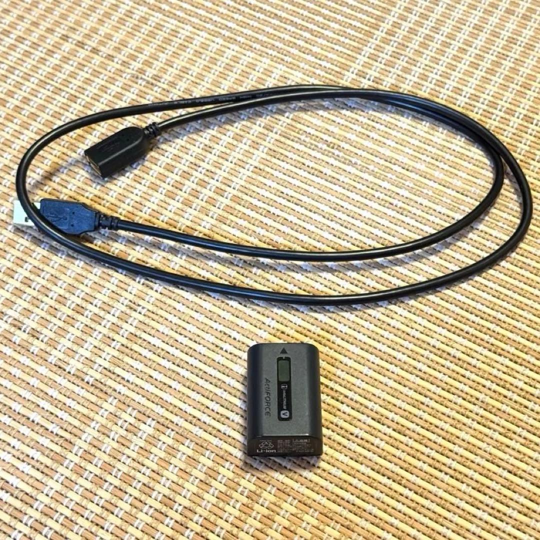 SONY　HANDYCAM　HDR-CX480　ホワイト