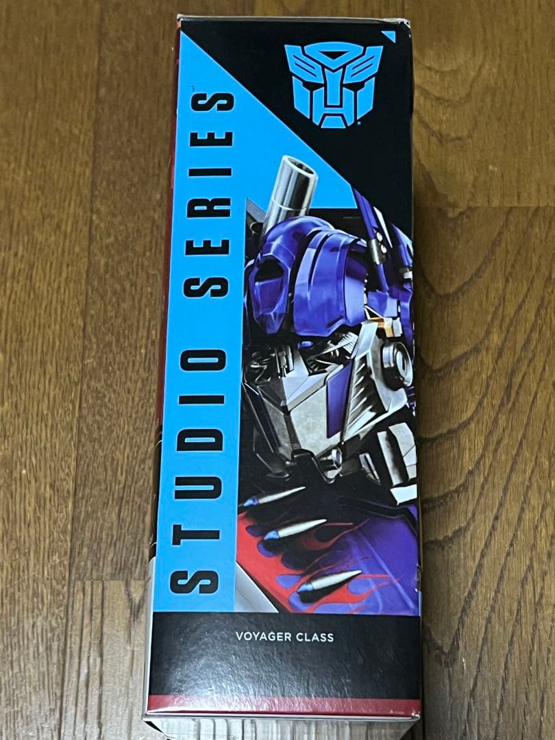 トランスフォーマー　スタジオシリーズ　オプティマス、ジェットファイヤーセット