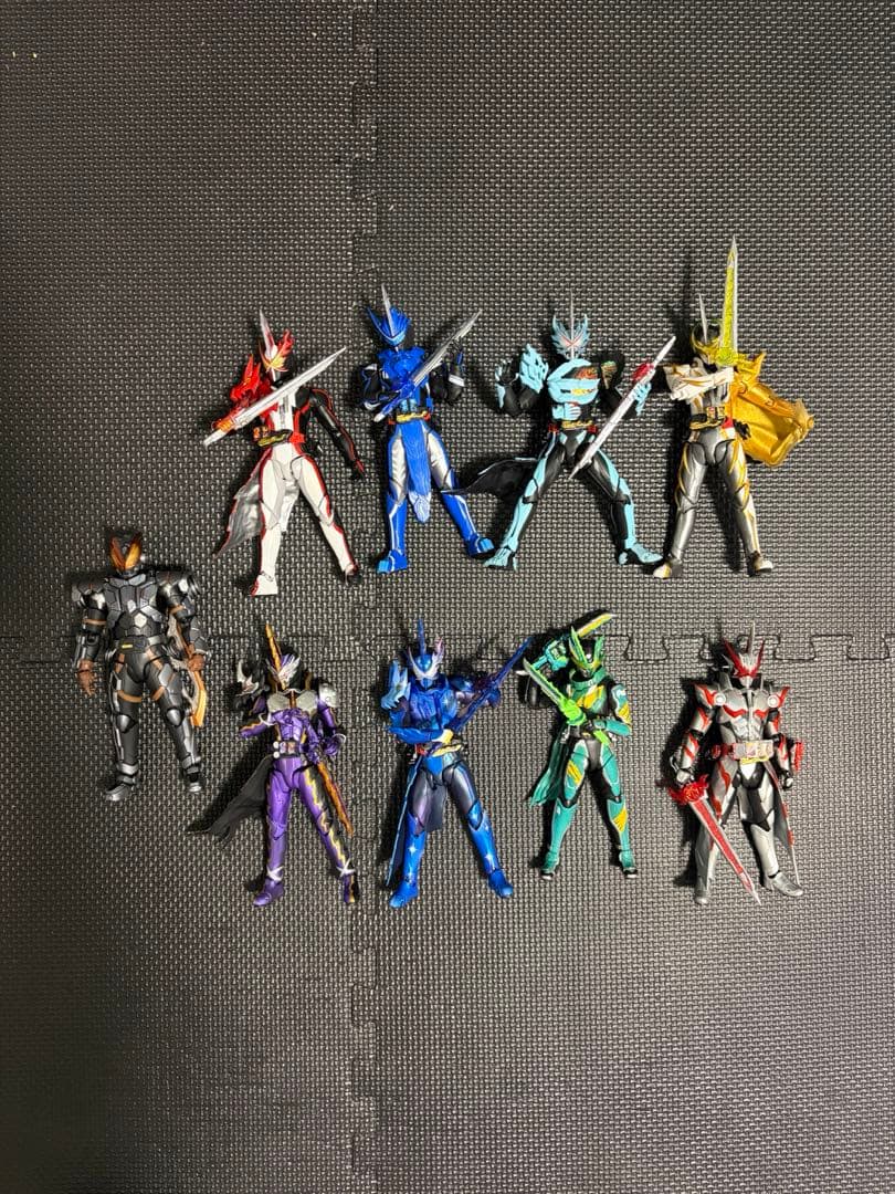 仮面ライダー セイバー　フィギュアーツ まとめ売り S.H.Figuarts 仮面ライダーセイバーシリーズまとめ売り
