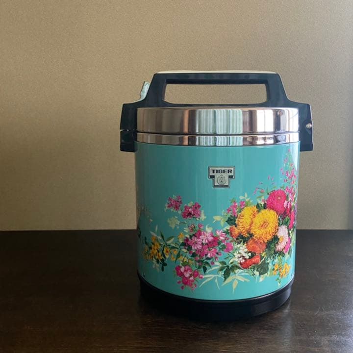 TWEMCO（トゥエンコ）/ 「whiz」デジタルパタパタ置時計 ダークグリーン