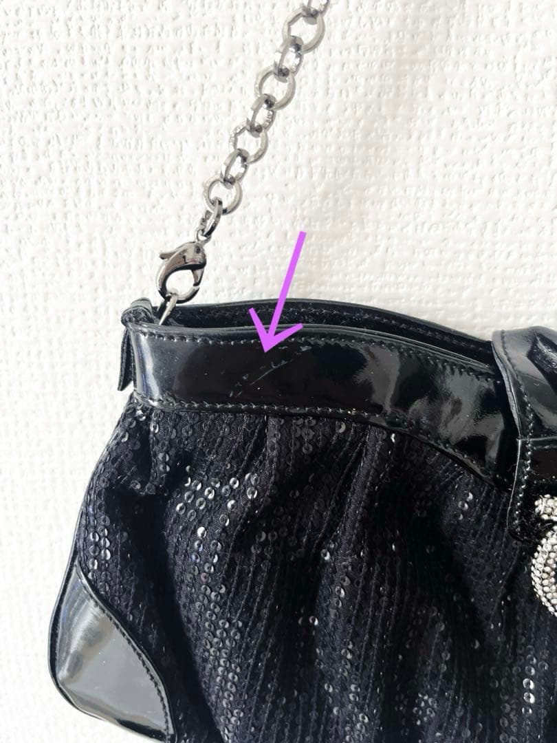 【美品】サルヴァトーレフェラガモ パーティーバッグ スパンコール