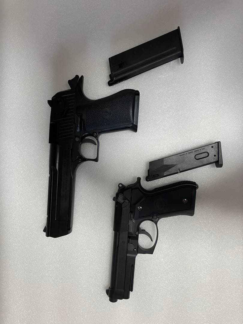 (早い者勝ち‼️)デザートイーグル&M9A1