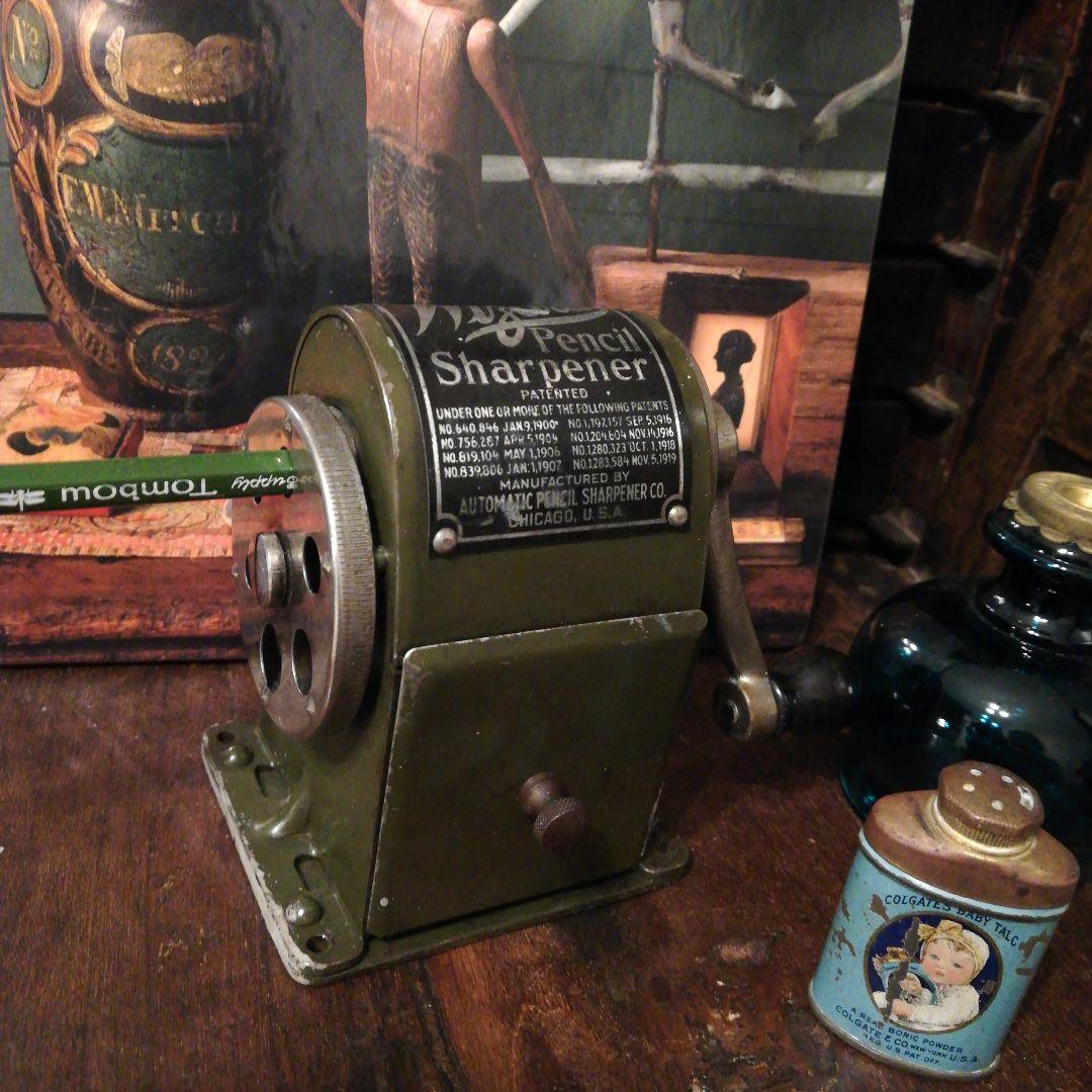 米国シカゴ アンティークWizerdウィザード鉛筆削り☆ステーショナリー文房具 米国シカゴ アンティークWizerdウィザード鉛筆削り☆文房具