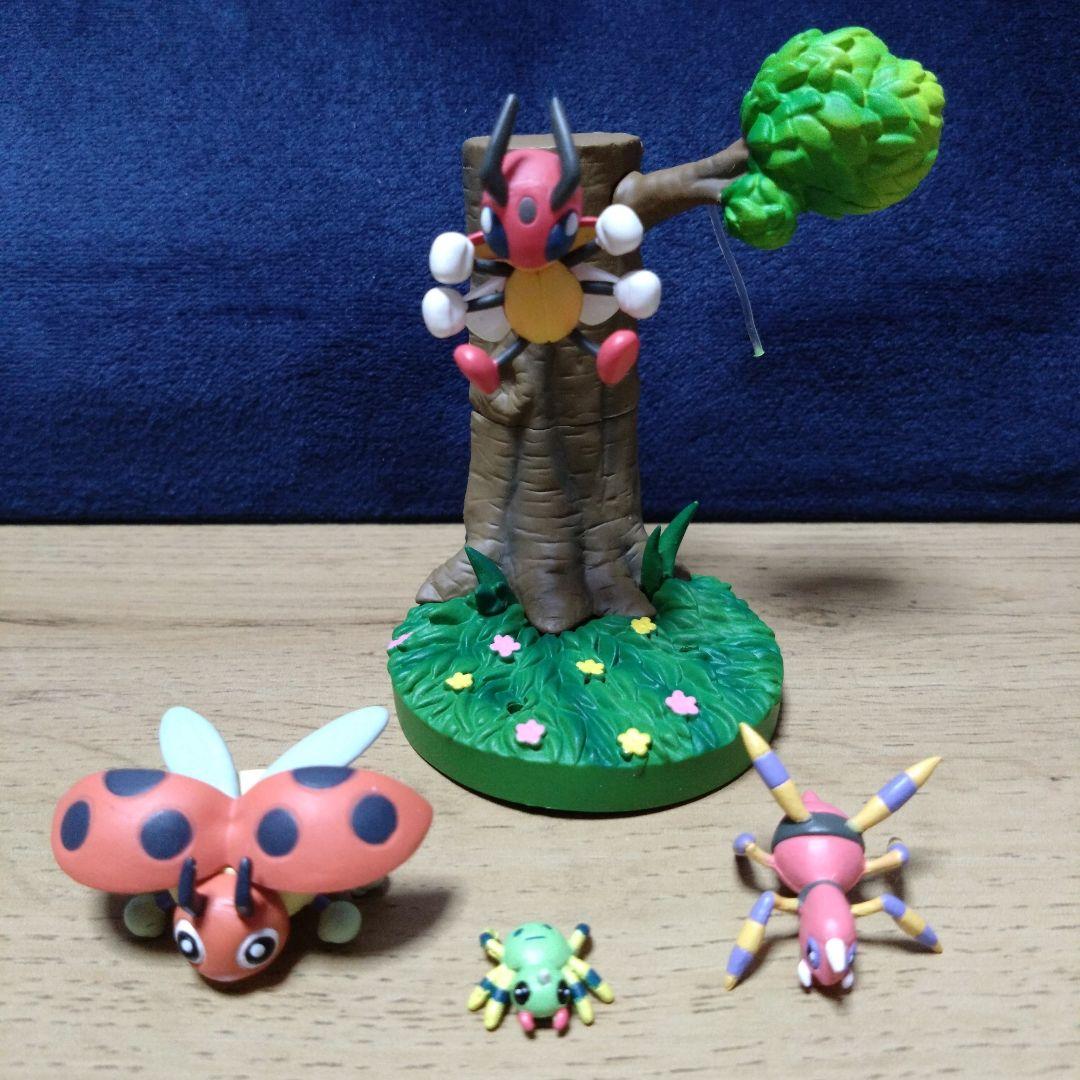 立体ポケモン図鑑レディバ・レディアン・イトマル・アリアドス