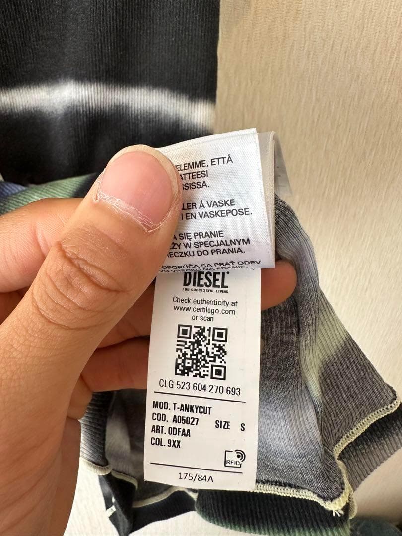 トップス Diesel 22ss Gradation D Logo Tank Top