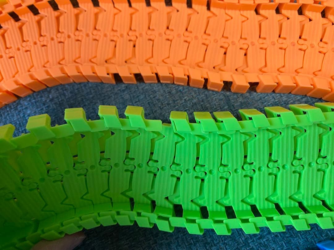 ちびっこバスタヨ　ガレージ　レールカー　9台　tayo