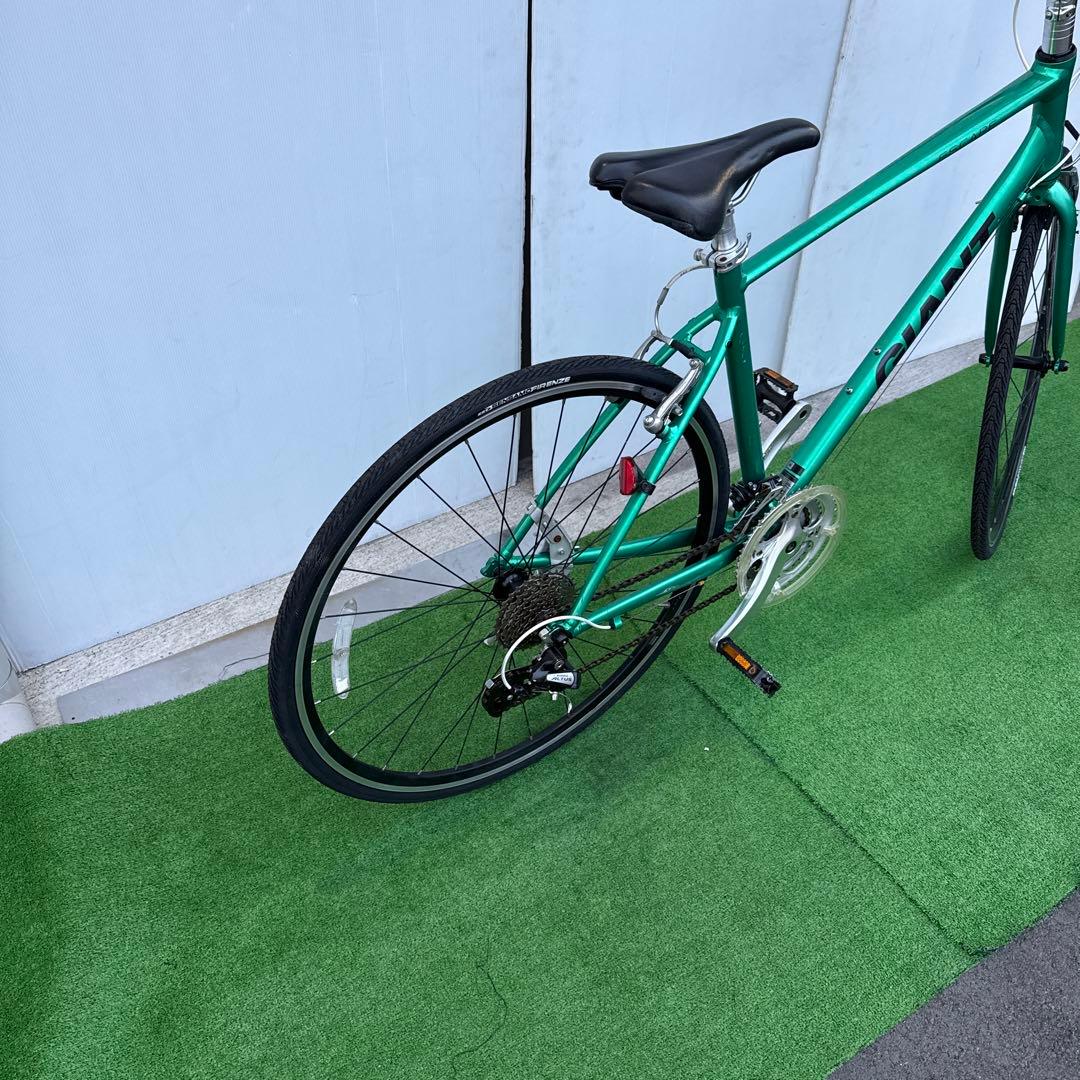 GIANT クロスバイク Mサイズ