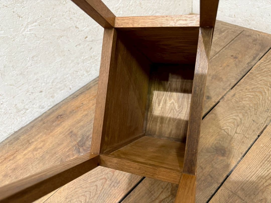 1178 小ぶりなサイドテーブル 陳列台 展示台 花台 古家具 レトロ 和モダン