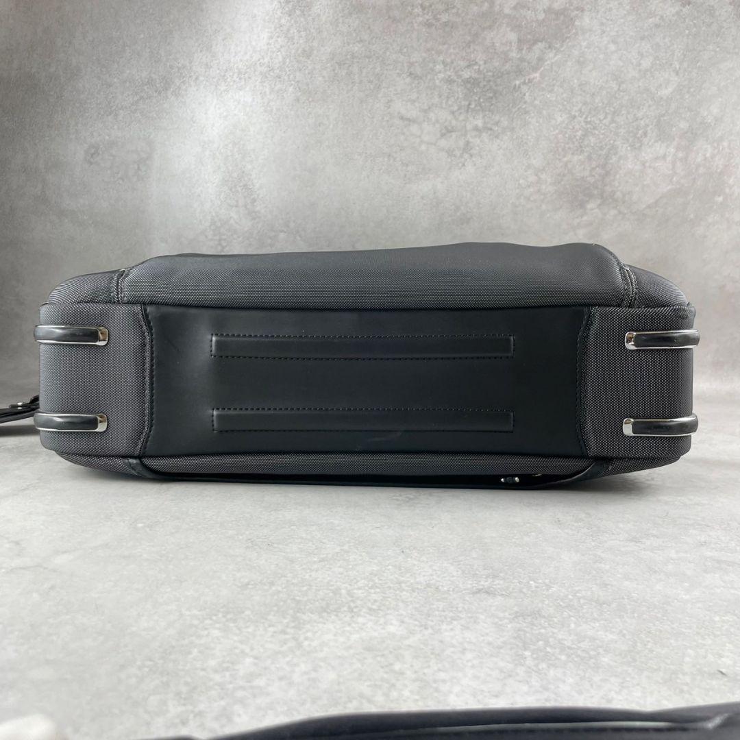 TUMI トゥミ ビジネスバッグ ARRIVE LINCOLN サドラー 現行
