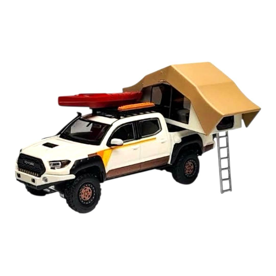 ミニカー 1/64 Toyota Tacoma Tacozilla