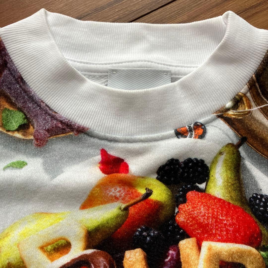 バーバリー　フルーツ　スウェット　トレーナー