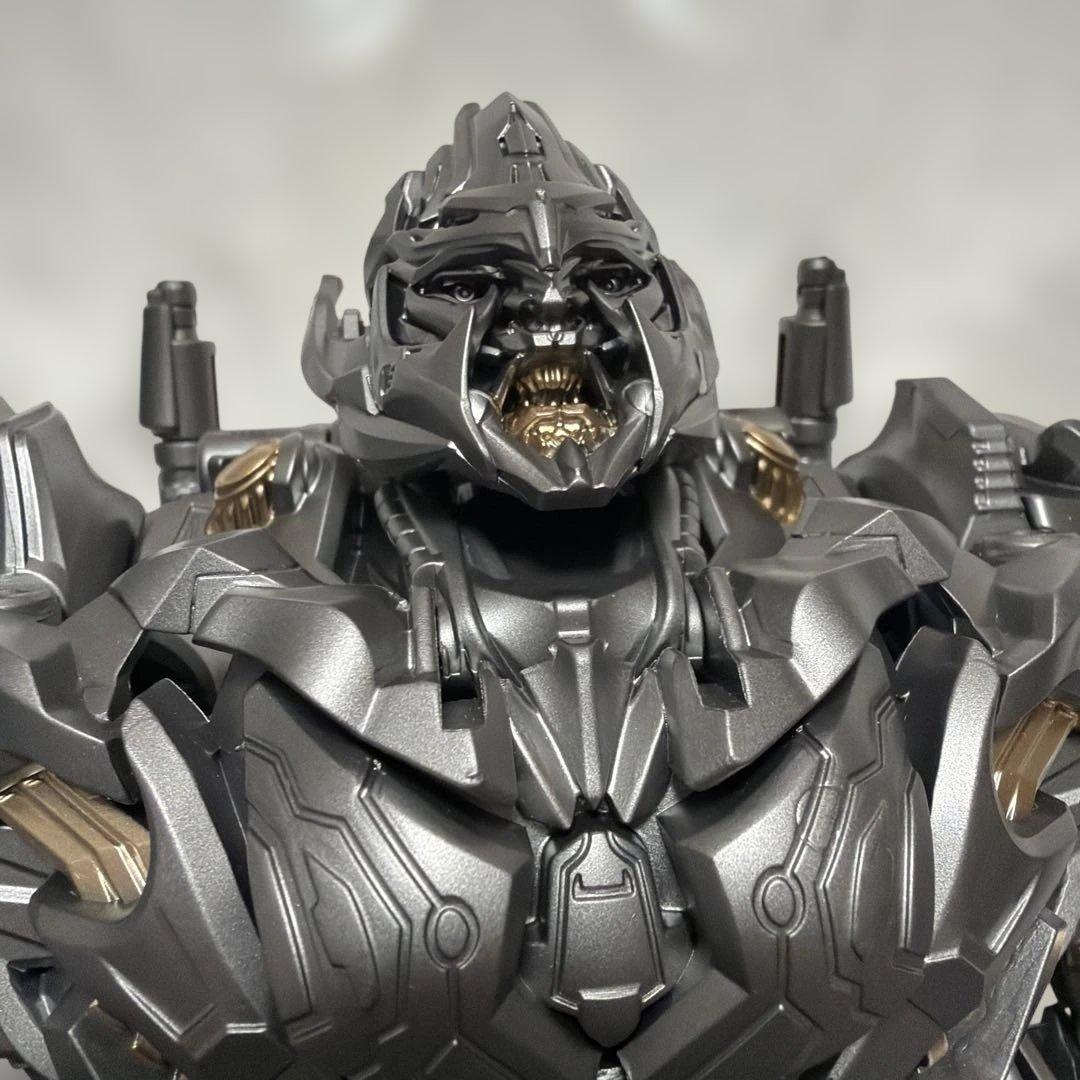 トランスフォーマー　フィギュア？タンクメガ　コマンダー　LS-06 現状で