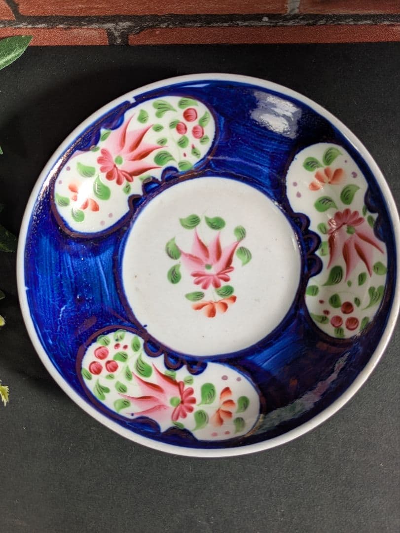 イギリス アンティーク ハンドペイント カップ＆ソーサー - メルカリ