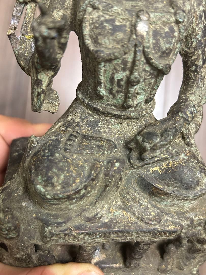 古董 中国明時代 觀音銅像 旧家藏出し - メルカリ
