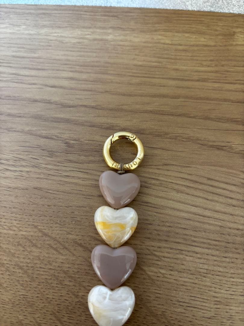 LOUVINI ストラップ - メルカリ