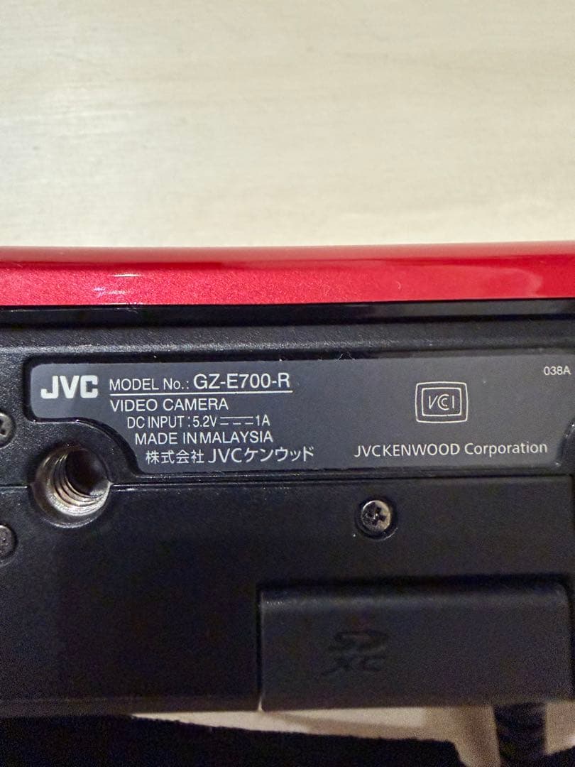 Victor/ビクター GZ-E700-R（レッド）　Everio/エブリオ