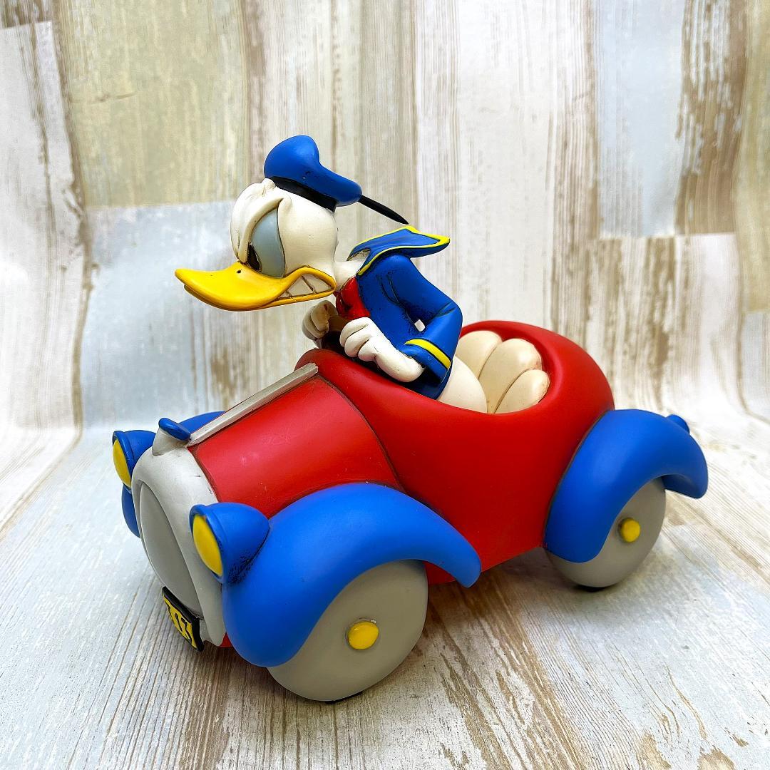 ドナルドダック 赤い車 RUTTEN ルッテン社製 レジン製 ビッグフィギュア