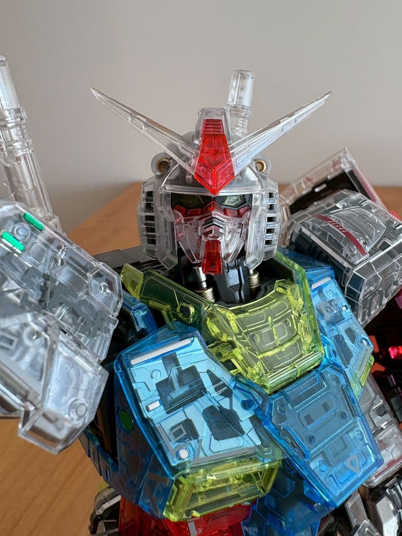 【完成品】PG UNLEASHED 1/60 RX-78-2 ガンダム　クリア 機動戦士ガンダム』のガンプラ「PG UNLEASHED 1/60 RX-78-2 ガンダム