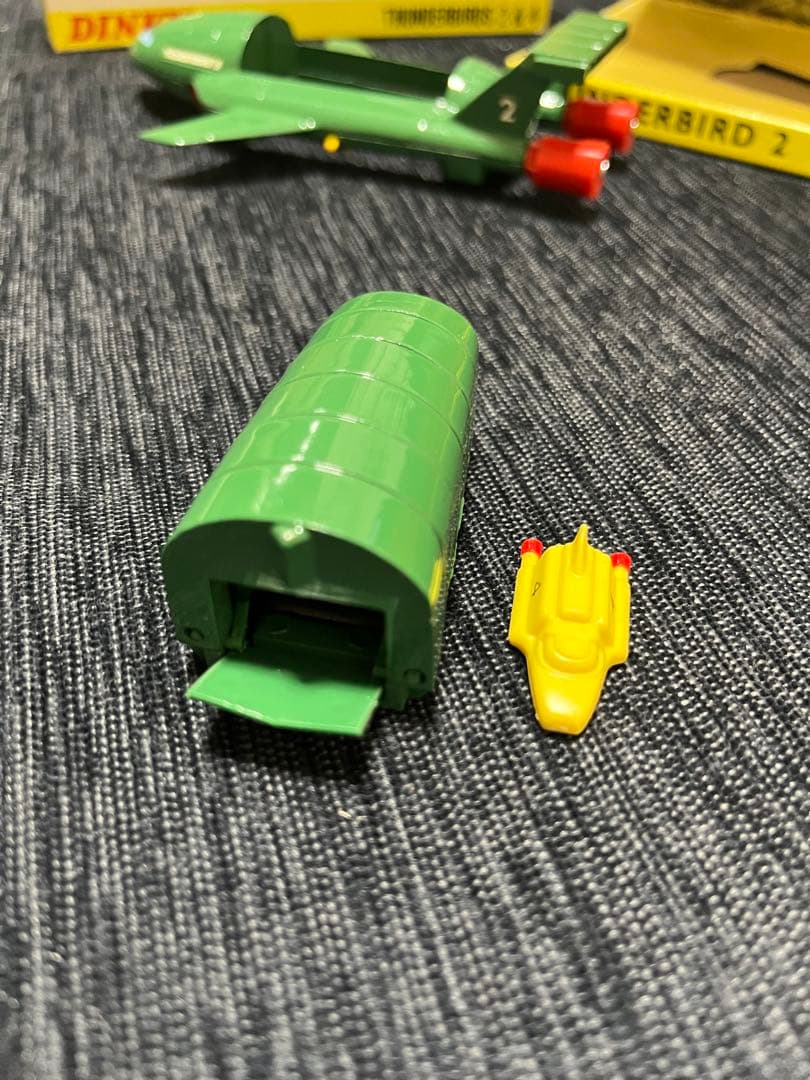 ☆DINKY TOYS サンダーバード 2&4