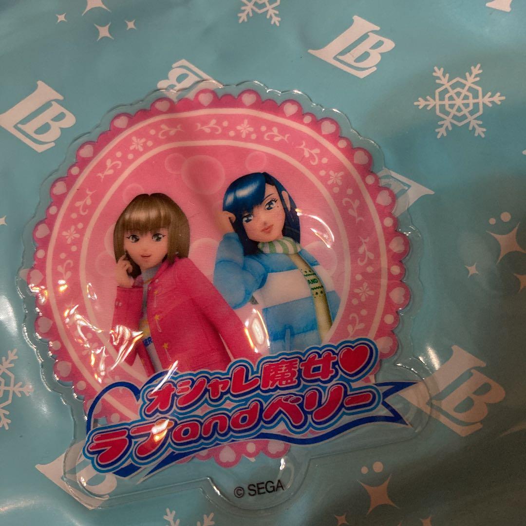 ラブandベリー　ポーチ　新品未使用　水色