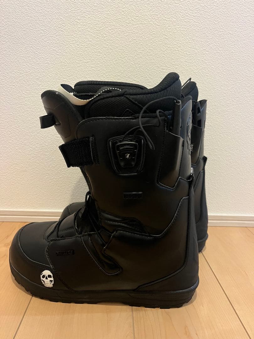 DEELUXE DEEMON 28.5 ディーラックス　デーモン