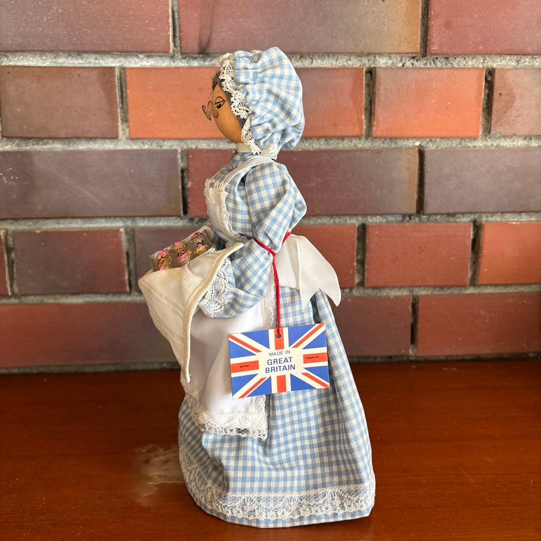 Granny Sweet Seller Doll 《おばあちゃまの料理人》