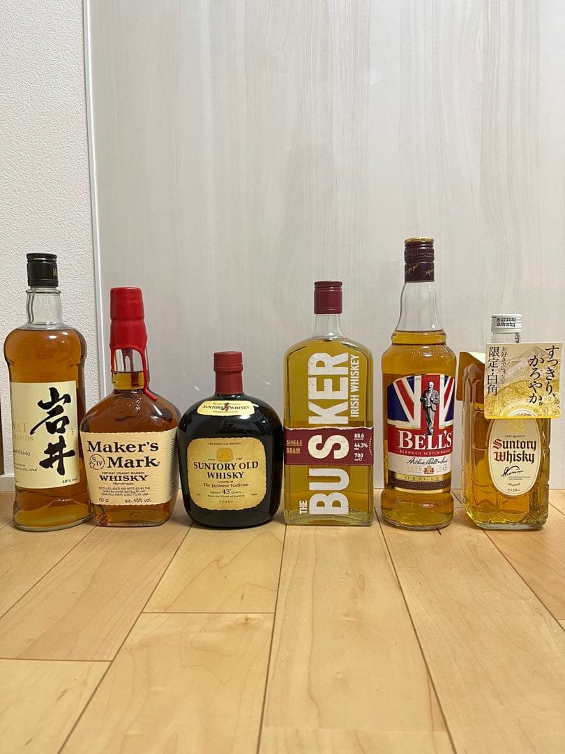お酒セット・岩井・メーカーズマーク・サントリーオールド・バスカー・ベルズ・白角 Amazon.co.jp: 特撰酒箱入り メーカーズマーク ＋ サントリー