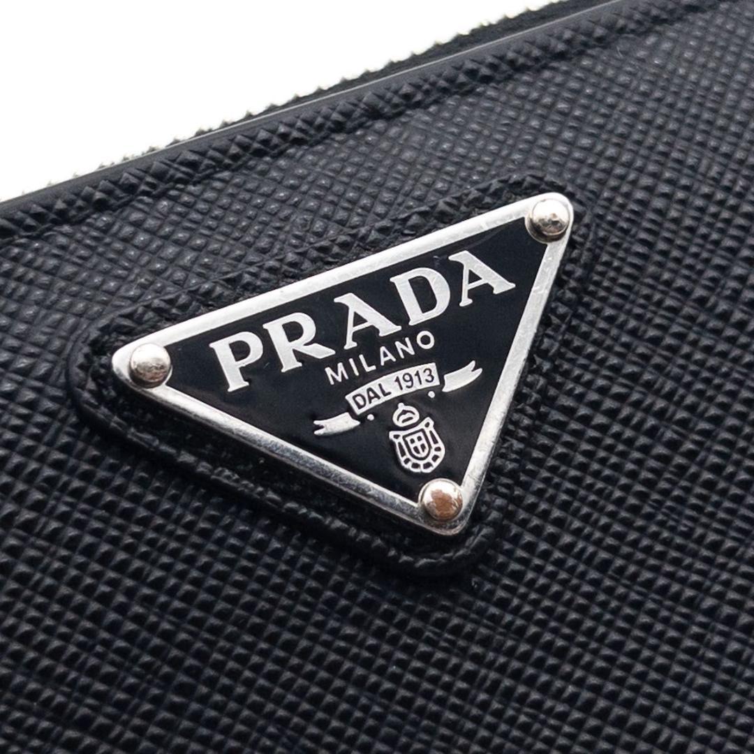 極美品】PRADA 二つ折り財布 トライアングルロゴ 黒 サフィアーノレザー