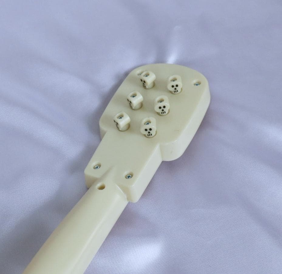 ディズニーパーク　リメンバーミーCOCOギター　ポップコーンバケツ