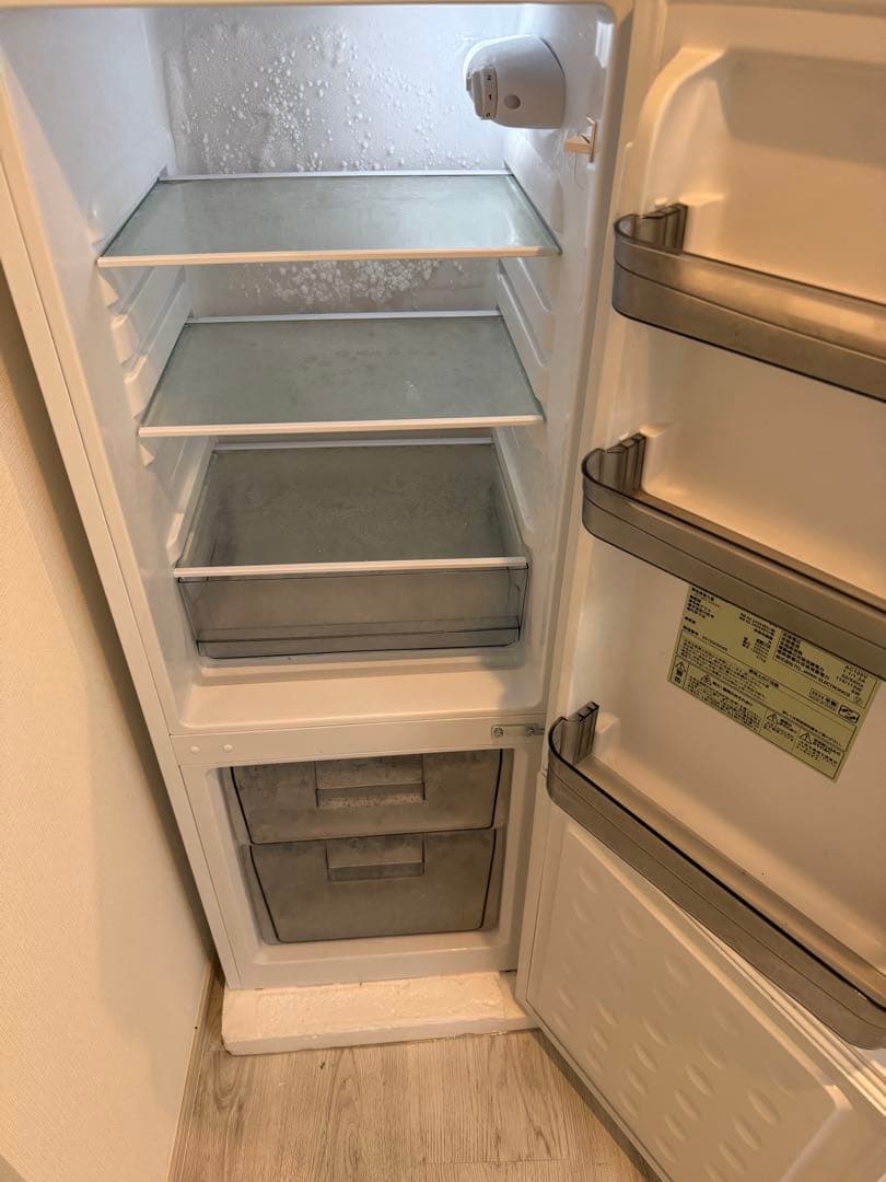 TCL 冷蔵庫 CRB126AW 126L 引き取り可