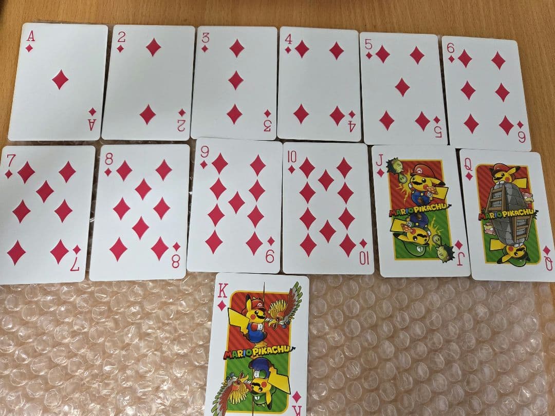 【即購入可】マリオピカチュウ トランプ