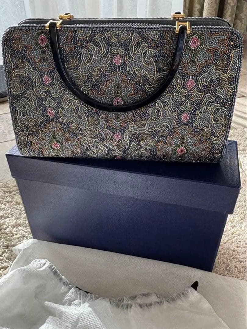 超高級ビーズ刺繍デザイン ハンドバッグ グレー