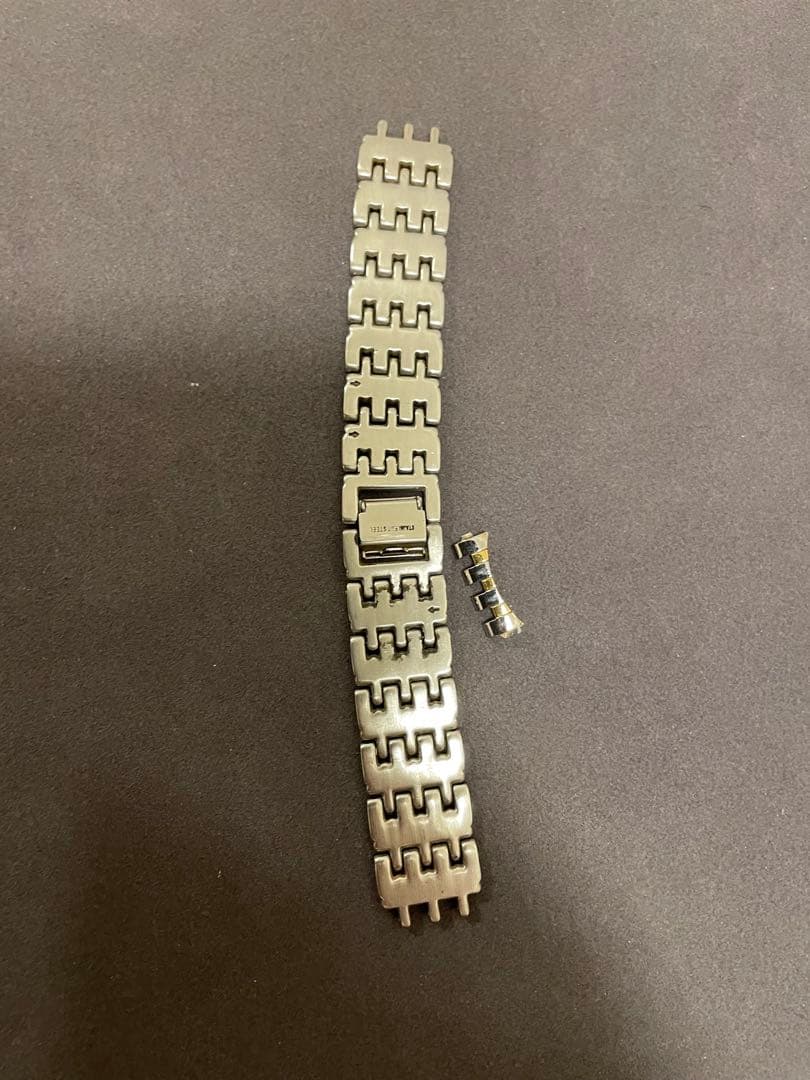 【最終値下げ】ジバンシー　メンズ　AT 稼働品　【極美品】　変えベルト付き