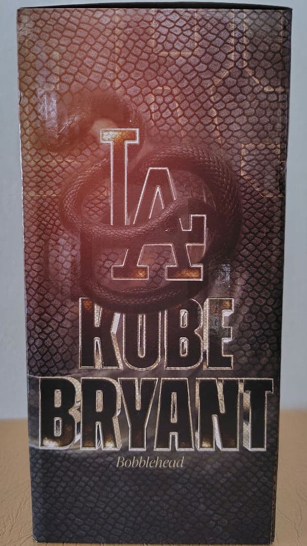 【新品未開封】コービーブライアント ボブルヘッド